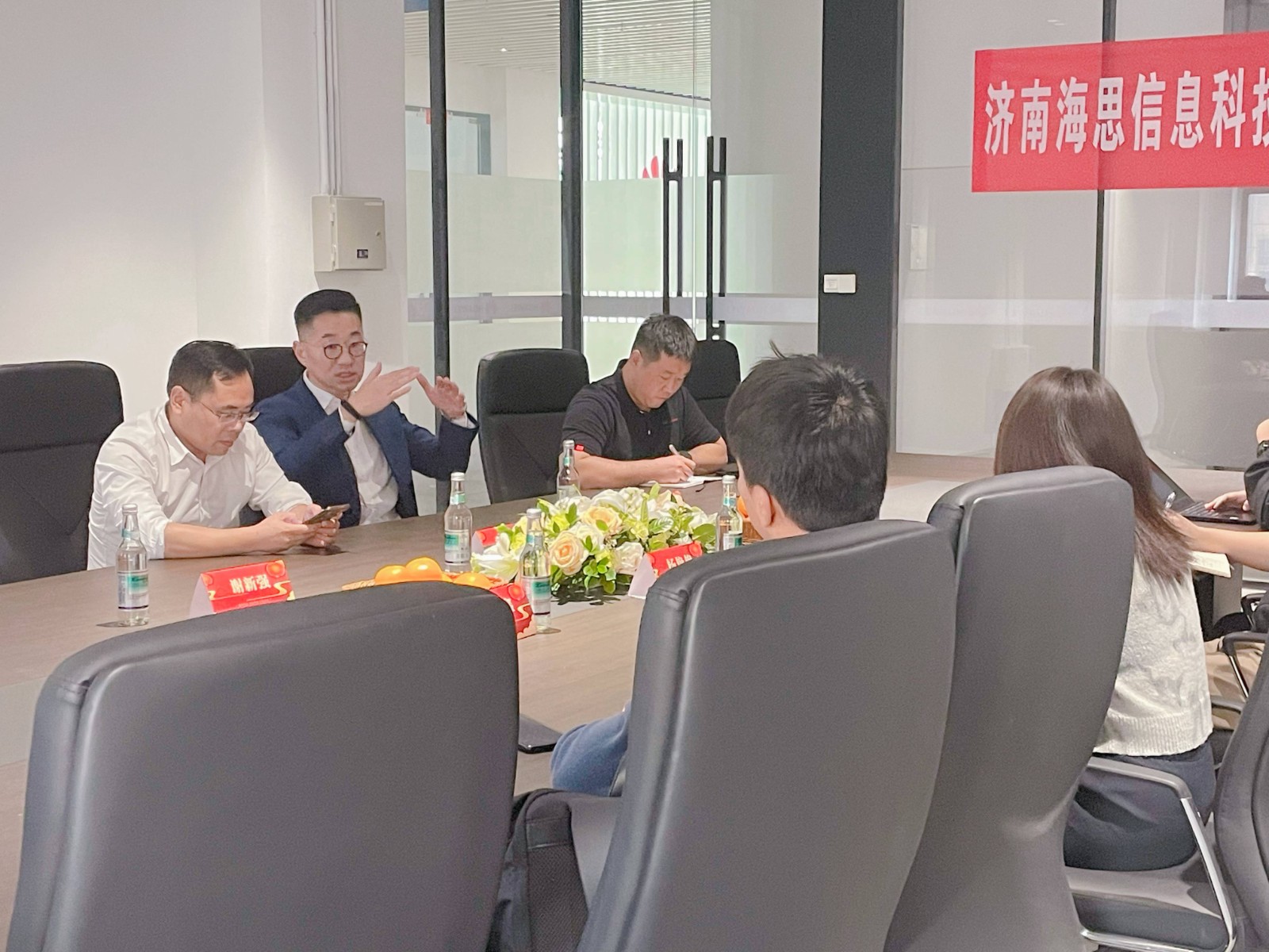 濟南海思開業.jpg